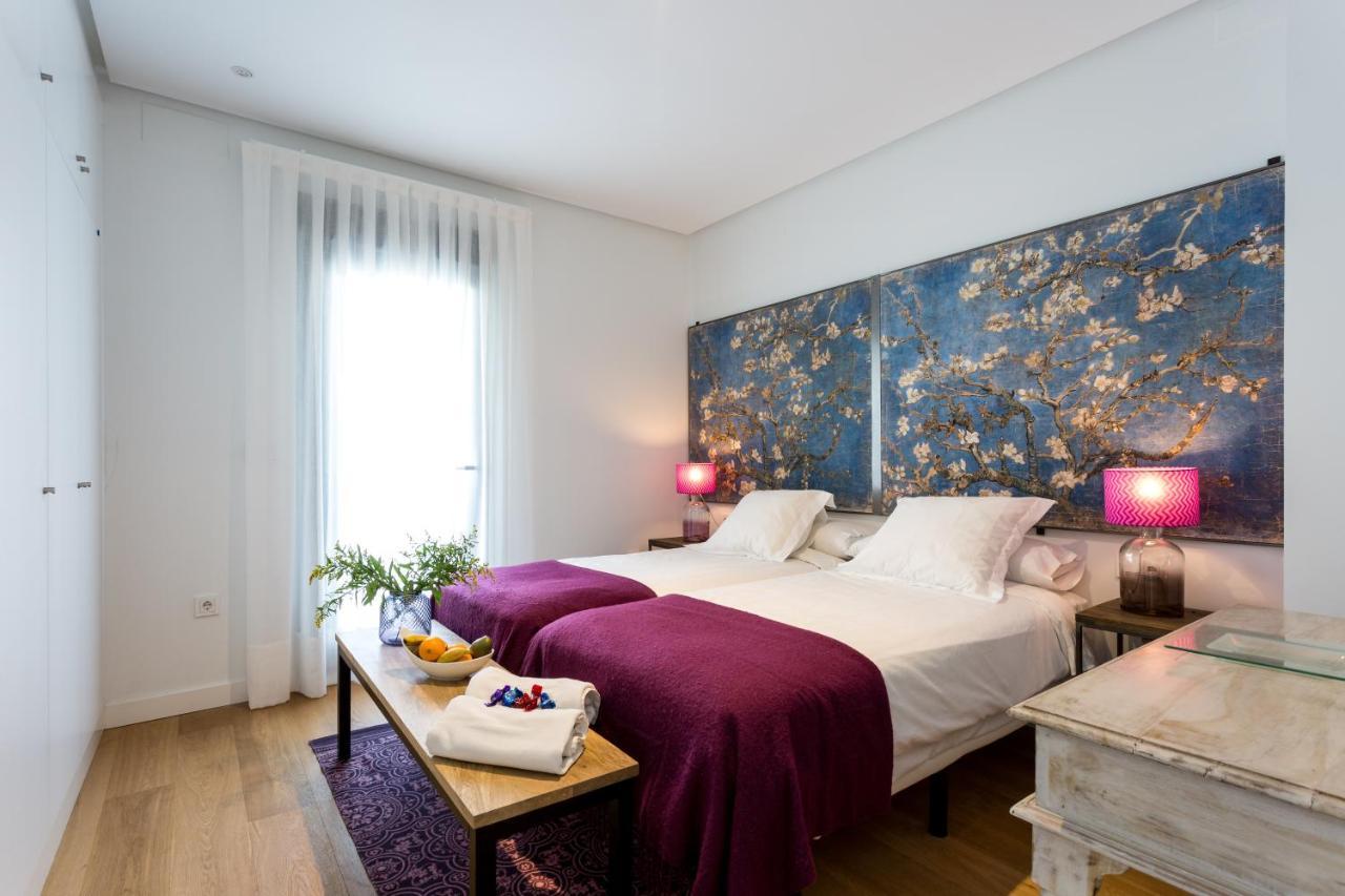 Apartamentos Rg Plaza De Espana Σεβίλλη Εξωτερικό φωτογραφία