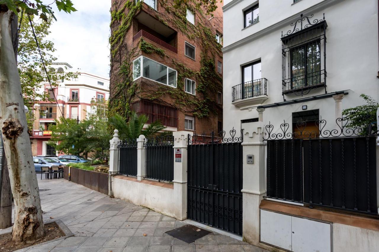 Apartamentos Rg Plaza De Espana Σεβίλλη Εξωτερικό φωτογραφία