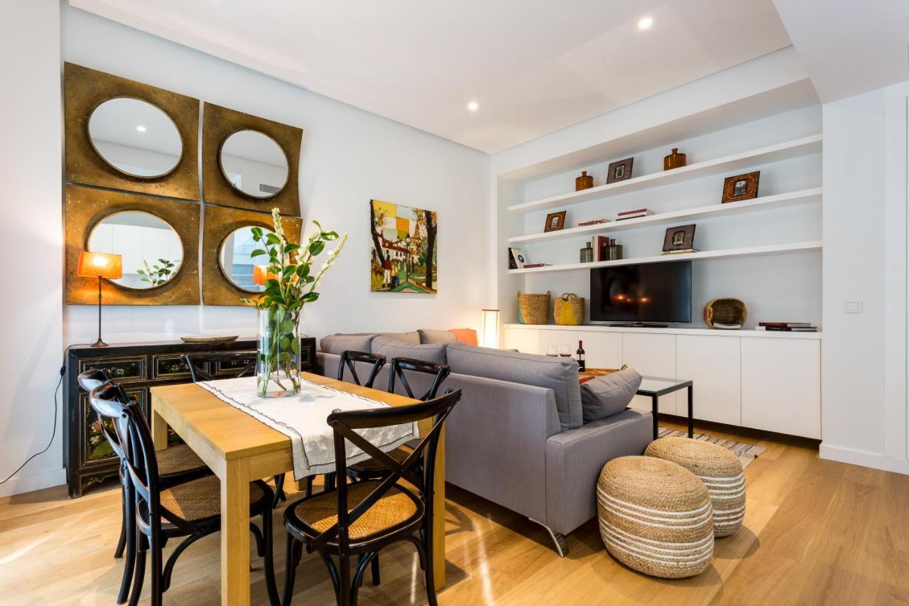Apartamentos Rg Plaza De Espana Σεβίλλη Εξωτερικό φωτογραφία