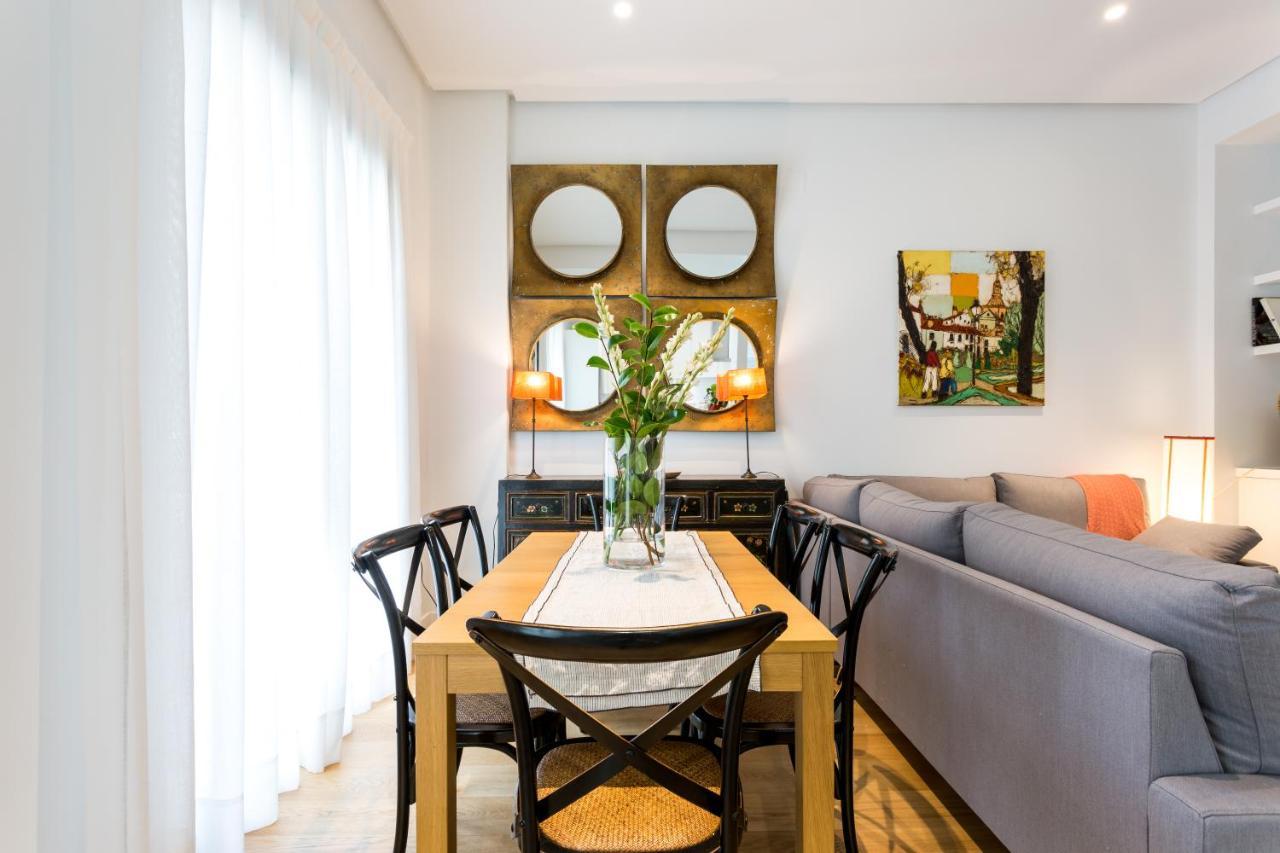 Apartamentos Rg Plaza De Espana Σεβίλλη Εξωτερικό φωτογραφία