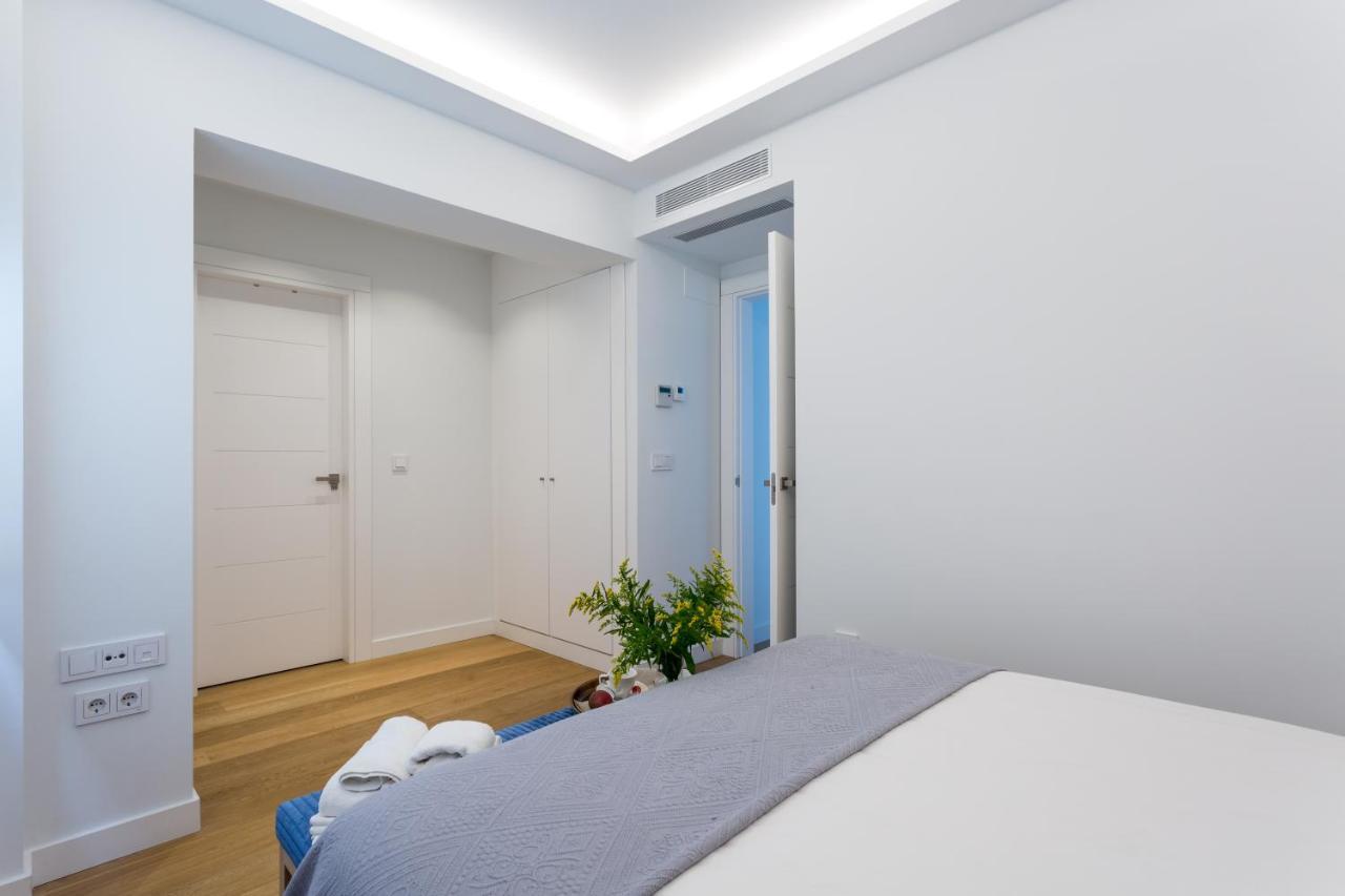Apartamentos Rg Plaza De Espana Σεβίλλη Εξωτερικό φωτογραφία